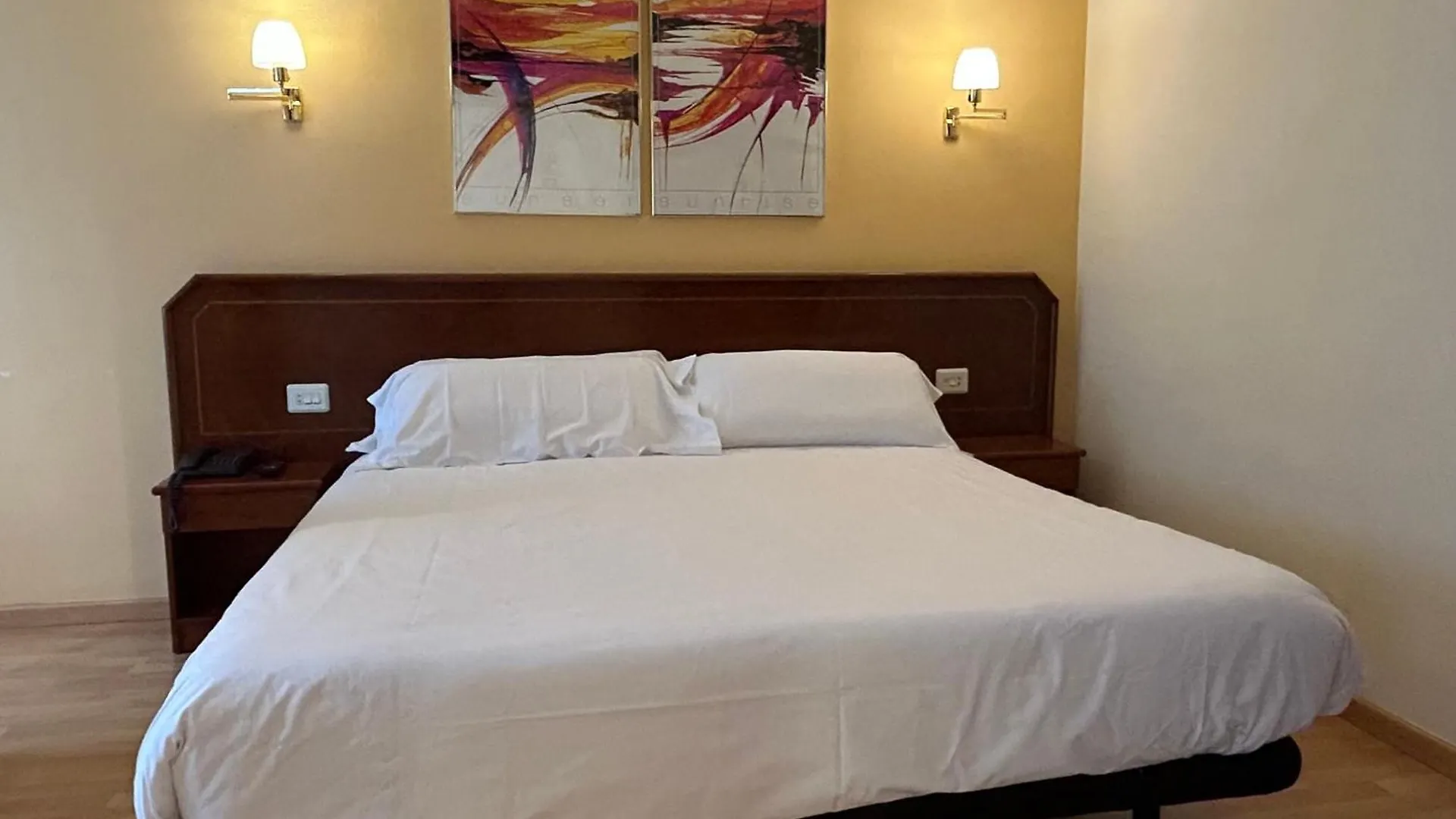 Hotel Unzaga Plaza Éibar