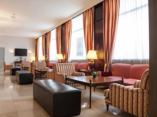 Hotel Unzaga Plaza Eibar 3*,