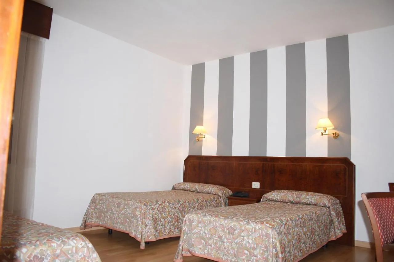 Hotel Unzaga Plaza Eibar