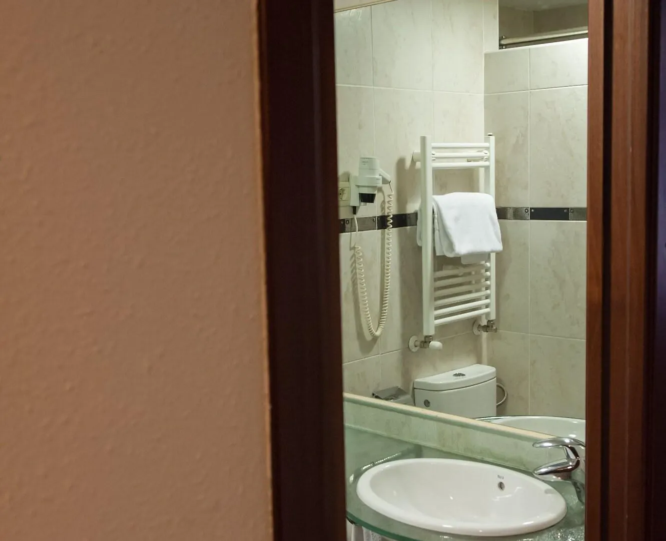 Hotel Unzaga Plaza Eibar 3*,